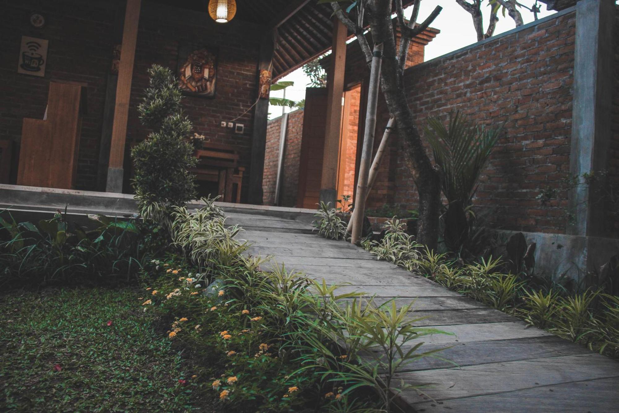 The Govardhan Homestay Canggu Zewnętrze zdjęcie